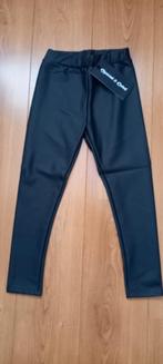 Lederlook  meisjes legging  10 jaar (Nieuw), Ophalen of Verzenden, Nieuw, Meisje, Broek