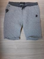 AvD 1261 Mitch/Shoeby gewatteerde korte joggingbroek 146/152, Broek, Gebruikt, Ophalen of Verzenden, Jongen