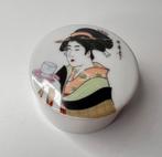 Japanse dame - porseleinen sierpotje met deksel, Ophalen of Verzenden