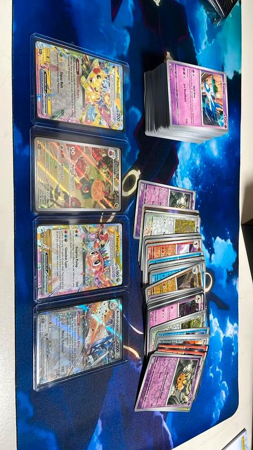 Surging sparks, Hobby en Vrije tijd, Verzamelkaartspellen | Pokémon, Zo goed als nieuw, Meerdere kaarten, Ophalen of Verzenden