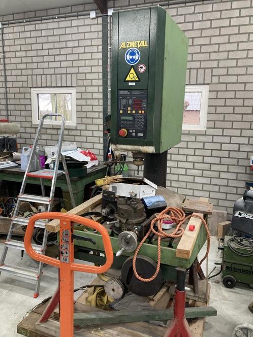 Alzmetall AC45, Doe-het-zelf en Verbouw, Gereedschap | Boormachines, Zo goed als nieuw, Kolomboormachine, 600 watt of meer, Variabele snelheid