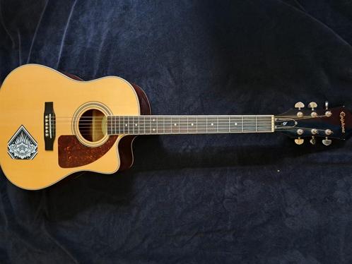 Epiphone AJ220SCE/N, Muziek en Instrumenten, Snaarinstrumenten | Gitaren | Bas, Zo goed als nieuw, Ophalen