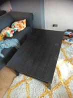 Donkerbruine koffietafel., Ophalen