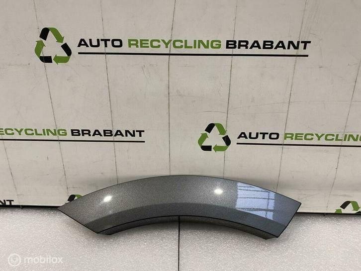 Spatbord Sierlijst Rechts Audi E-Tron ORIGINEEL 4KE854820, Auto-onderdelen, Carrosserie en Plaatwerk, Gebruikt, Ophalen of Verzenden