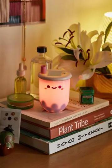 Urban outfitters bubble tea lamp beschikbaar voor biedingen
