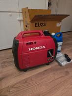 Honda EU22i Generator aggregaat zo goed als nieuw, Benzine, Nieuw, Ophalen of Verzenden, Geluidgedempt
