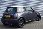 Mini COOPER 1.6 COOPER PEPPER / ECC / CRUISE / 17 LM. VELGEN, Voorwielaandrijving, 4 cilinders, 4 stoelen, Origineel Nederlands