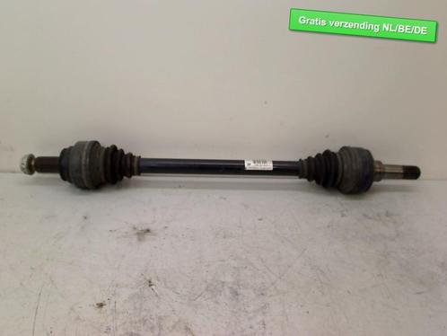 AANDRIJFAS LINKS ACHTER BMW 5 serie (F10) (33207581021), Auto-onderdelen, Remmen en Aandrijving, BMW, Gebruikt