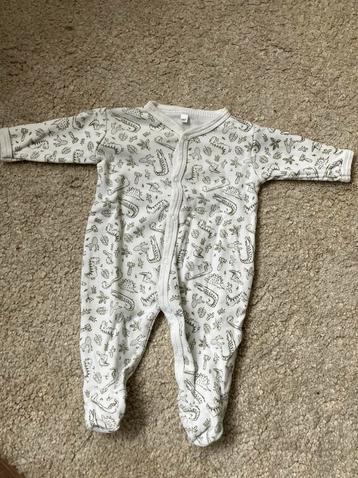 Boxpakje mt 50 beschikbaar voor biedingen