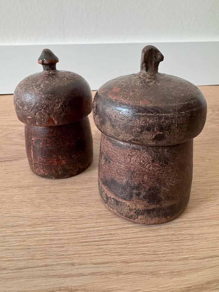 2 Antieke houten Tikka doosjes, Antiek en Kunst, Antiek | Woonaccessoires, Verzenden