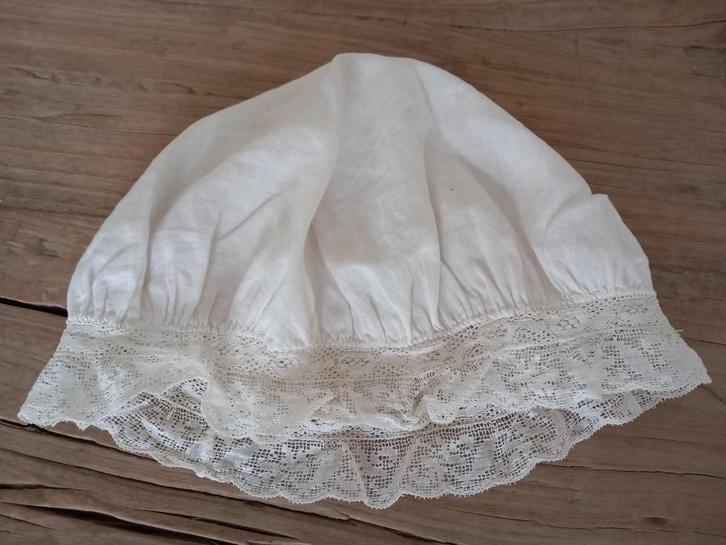 Antieke Franse muts met kant., Antiek en Kunst, Antiek | Kleding en Accessoires, Ophalen