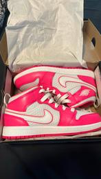 Nike air Jordan 1 Mid (PS) Hyper Pink, Kleding | Dames, Schoenen, Ophalen of Verzenden, Nieuw, Roze, Sneakers of Gympen