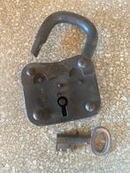 Antiek Abus Hangslot met Sleutel, Antiek en Kunst, Ophalen of Verzenden