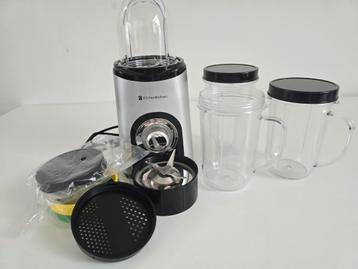 KitchenBrothers Smoothie Blender KB678 beschikbaar voor biedingen