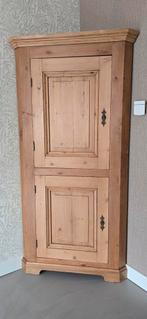 Charmante houten hoekkast, Huis en Inrichting, Kasten | Buffetkasten, Ophalen, 50 tot 75 cm, 200 cm of meer