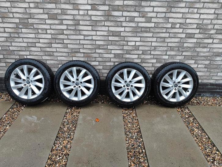 Sportvelgen incl winterbanden 17 inch, 215/55 R17 98V., Auto-onderdelen, Banden en Velgen, Banden en Velgen, Winterbanden, 17 inch