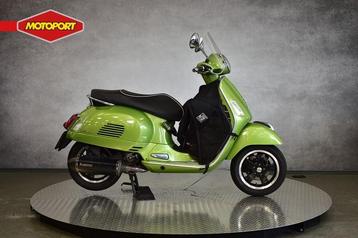 Vespa GTS 300 ABS (bj 2017) beschikbaar voor biedingen