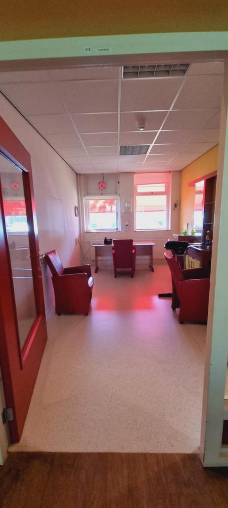 Kapsalonruimte te huur in Rotterdam Centrum, Huizen en Kamers, Kamers te huur