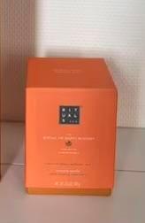 Nieuw rituals happy Buddha geurkaars sweet orange ceder wood beschikbaar voor biedingen