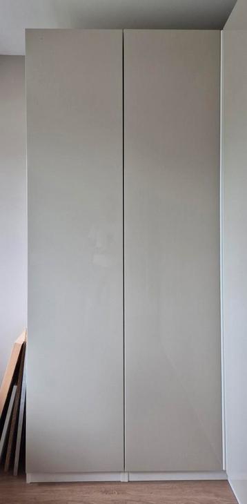 2X FARDAL IKEA hoogglans PAX kastdeuren licht beige 50X229