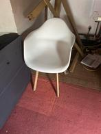 2x Mooie (buiten) stoel, Ophalen, Zo goed als nieuw, Eén