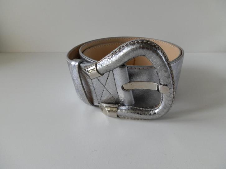 Francesco Biasia riem. Zilver Kleurig. Leer., Kleding | Dames, Riemen en Ceinturen, Zo goed als nieuw, 100 cm of meer, 5 cm of meer