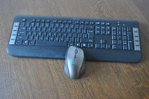 toetsenboard met muis, Trust, draadloos, Computers en Software, Toetsenborden, Gebruikt, Draadloos, Toetsenbord en muis-set, Ophalen of Verzenden