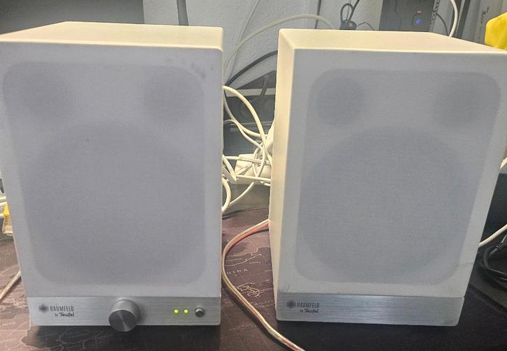 1 set Raumfeld Teufel S speakerset actief WIT!!!, Audio, Tv en Foto, Luidsprekers, Front, Rear of Stereo speakers, 120 watt of meer