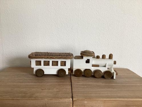 Riviera Maison rustic rattan trein, Huis en Inrichting, Woonaccessoires | Overige, Zo goed als nieuw, Ophalen of Verzenden