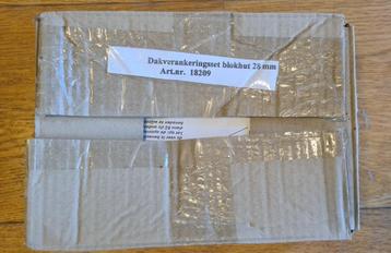 4x Dakverankeringset (met elke 4 kabels) beschikbaar voor biedingen