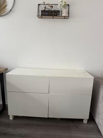 Ikea Kast met Deurtjes - Gebruikt beschikbaar voor biedingen