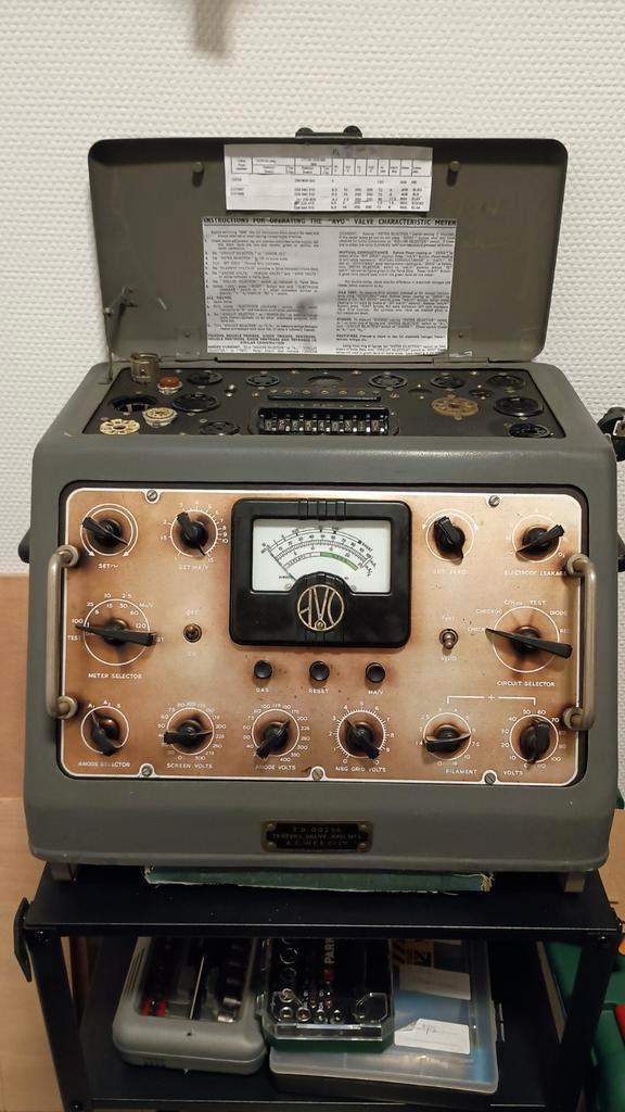 AVO Valve Characteristic Meter - BuizenTester, Doe-het-zelf en Verbouw, Meetapparatuur, Ophalen