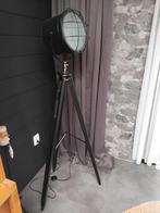 Lamp op statief, Ophalen, Zo goed als nieuw, Metaal