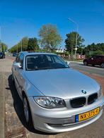 BMW 1-Serie 2.0 5DR 2011 Grijs, Auto's, 1-Serie, Achterwielaandrijving, 1995 cc, 4 cilinders