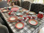 DE Oilily Stippen Servies - Aardewerk, Huis en Inrichting, Keuken | Servies, Gebruikt, Ophalen of Verzenden, Overige stijlen, Aardewerk