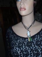 Prachtige ketting + Hanger . Papegaai wit, Ophalen of Verzenden, Nieuw, Wit, Overige materialen