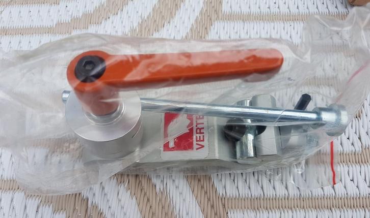 NIEUWE Vertex Universele flexibele werkstukaanslag, Doe-het-zelf en Verbouw, Gereedschap | Machine-onderdelen en Toebehoren, Nieuw