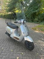 Grijze Killerbee sport scooter uit 2020, Ophalen of Verzenden, Zo goed als nieuw, Benzine, Overige merken