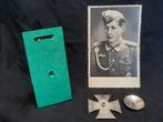 EK1 IJzeren kruis met foto en display (Duitsland WW2), Verzamelen, Verzenden, Overige soorten, Duitsland, Lintje, Medaille of Wings