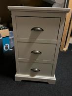 Crèmekleurig ladenkastje met 3 lades, Ophalen, Gebruikt