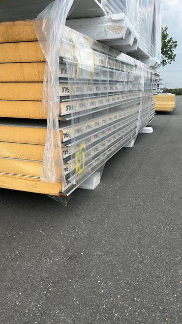 B-keus sandwichpaneel beschikbaar voor biedingen