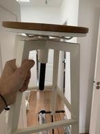 Stoelen Keuken / Kitchen Stools, Huis en Inrichting, Stoelen, Ophalen, Gebruikt, Twee, Wit