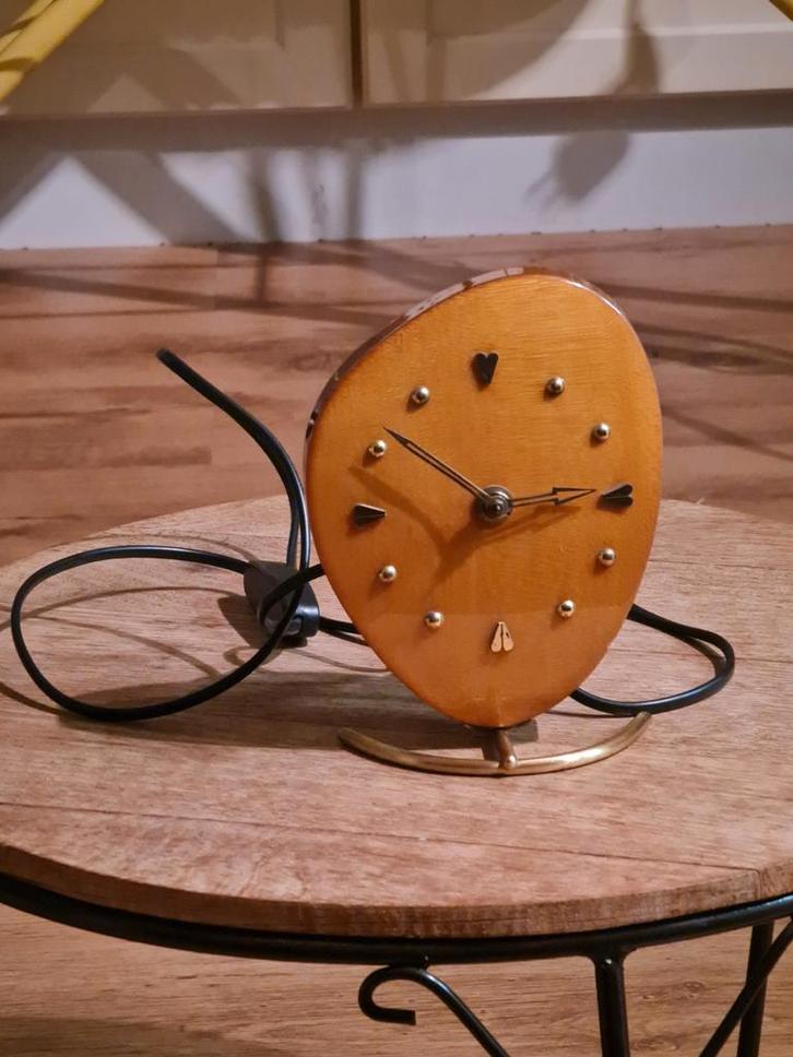Vintage Wuba Tafelklok -, Antiek en Kunst, Antiek | Klokken, Ophalen