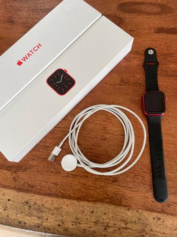 Apple Watch - 44mm - Rood - Gebruikt - 80% batterij beschikbaar voor biedingen