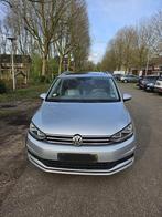 Volkswagen Touran 1.6 TDI 115pk EURO6  DSG7  7pl 2017 Grijs, Te koop, Alcantara, Zilver of Grijs, Geïmporteerd