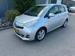 Toyota Verso-S 1.3 Vvt-i Multidrive CVT 2011 Grijs, Euro 5, Stof, Zwart, 4 cilinders