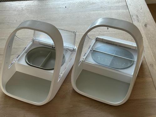 2 stuks Surefeed microchip voerautomaten, Dieren en Toebehoren, Kattenvoerbakken en Drinkbakken, Zo goed als nieuw, Automatisch