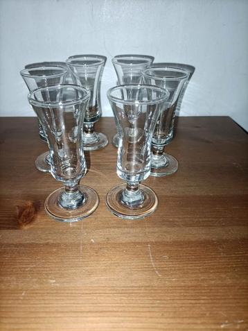 6 proef glaasjes glazen voor likeur of bier beschikbaar voor biedingen
