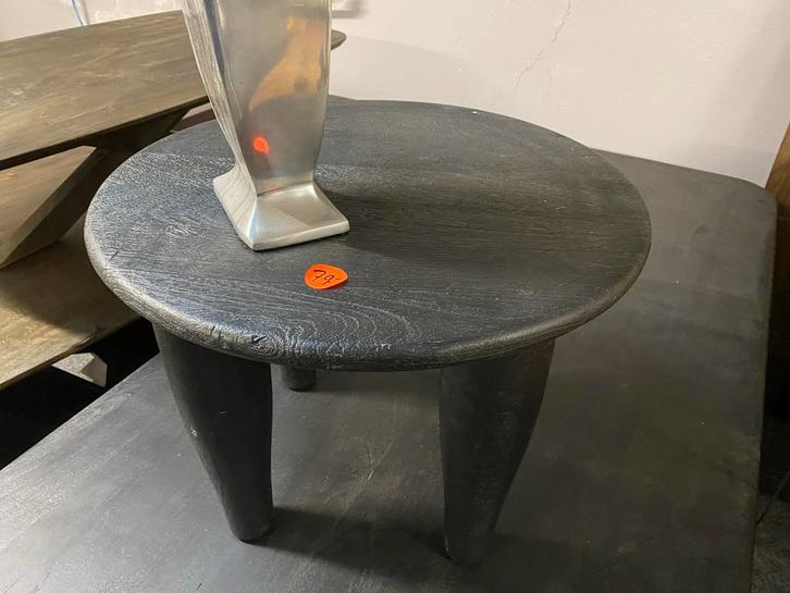 Nieuwe bijzettafel mat zwart mango hout - 60 cm, Huis en Inrichting, Tafels | Bijzettafels, Nieuw, Rond, 45 tot 60 cm, 55 tot 75 cm