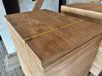 Platen beschikbaar voor biedingen